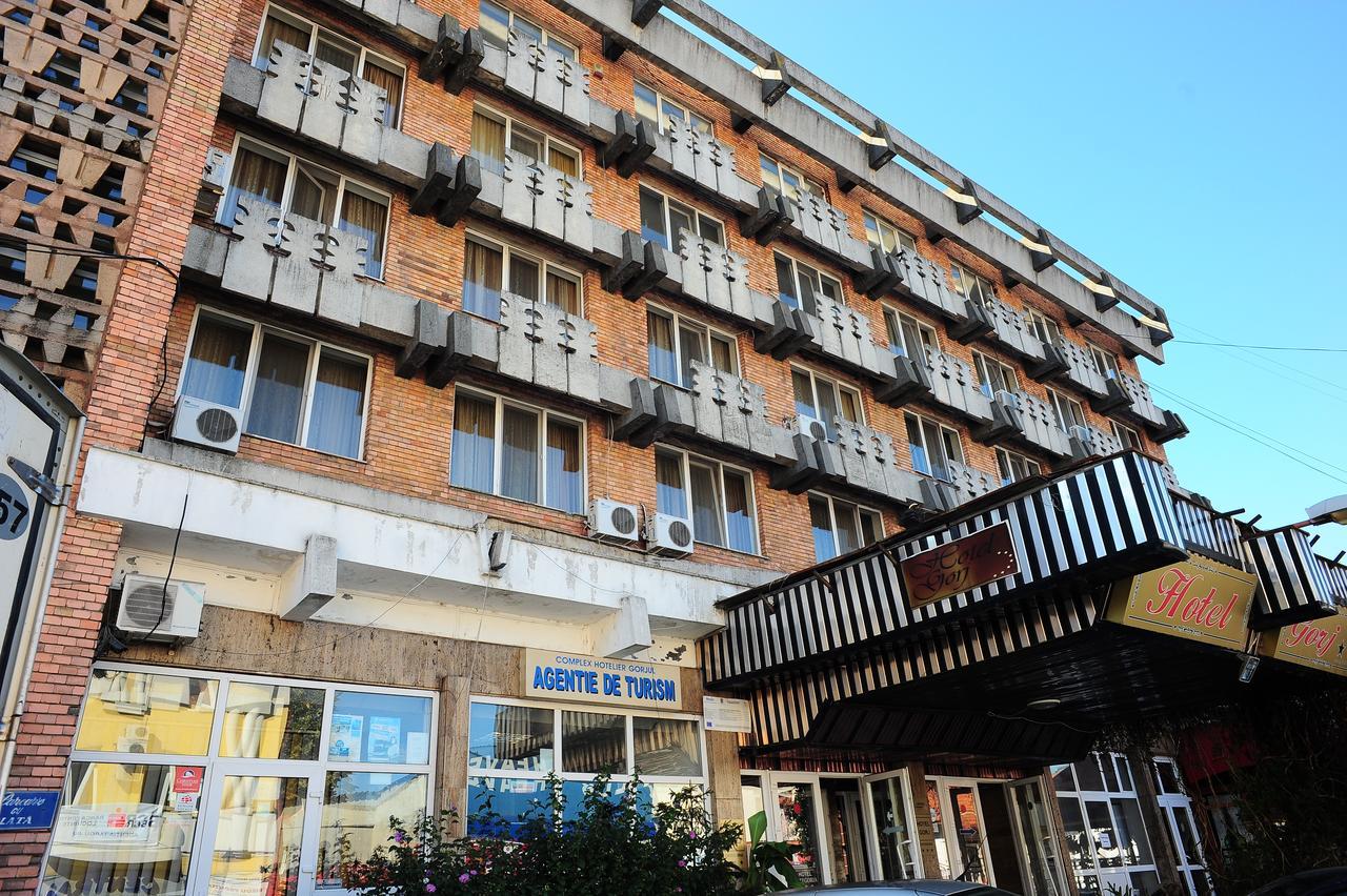Hotel Gorj Târgu Jiu エクステリア 写真